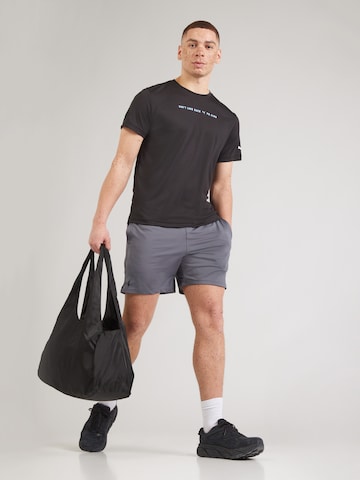 Maglia funzionale 'Run Club' di PUMA in nero