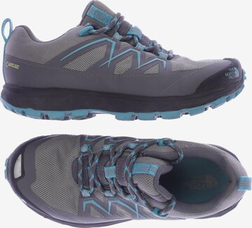 THE NORTH FACE Sneakers & Trainers in 37 in Grey: front