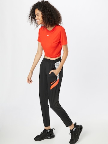 oranžinė Nike Sportswear Marškinėliai 'Essential'