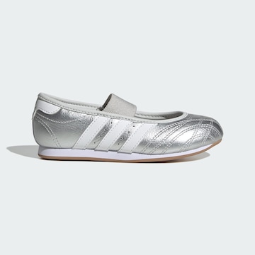ADIDAS ORIGINALS Sneakerina 'Taekwondo' in Silber