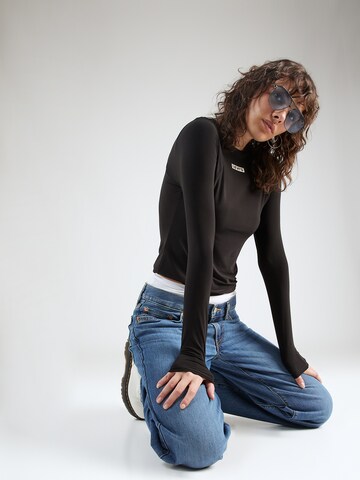 LEVI'S ® Shirt 'GR Tarah LS Secondskin' in Schwarz