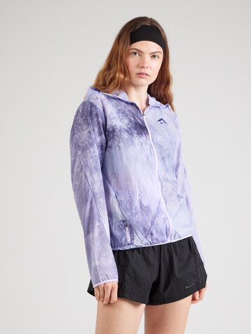 NIKE - Chaqueta deportiva 'TRAIL REPEL' en lila: frente