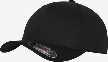 Cappello di Flexfit in nero: frontale