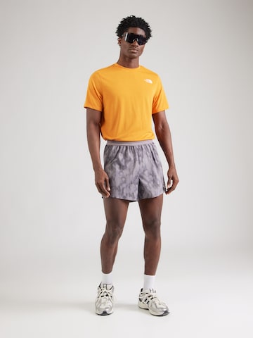 Regular Pantalon de sport 'SUNRISER' THE NORTH FACE en gris