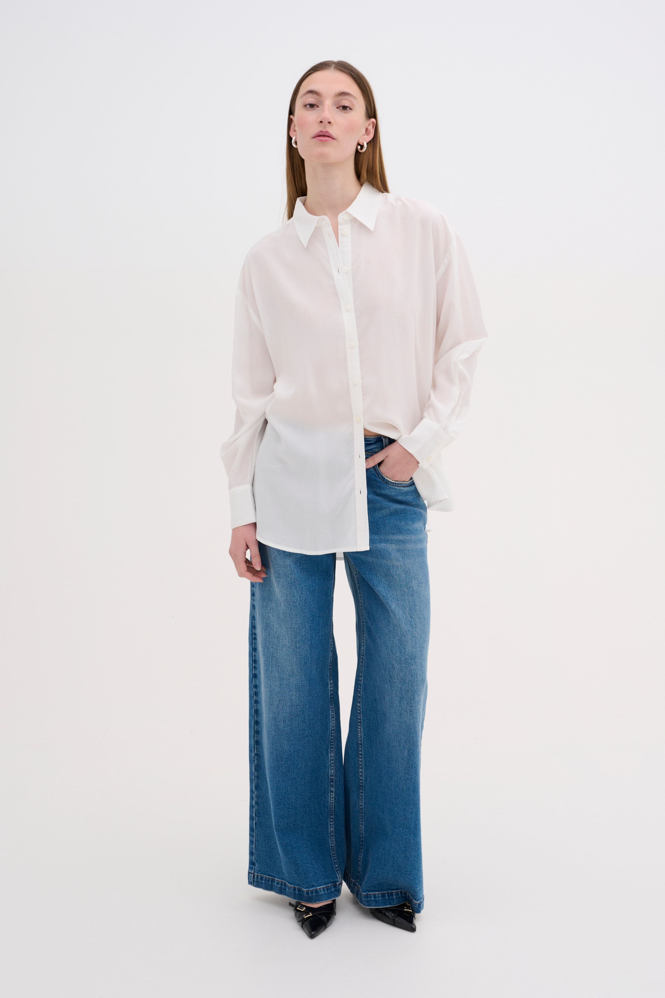 My Essential Wardrobe Pluus, värv valge