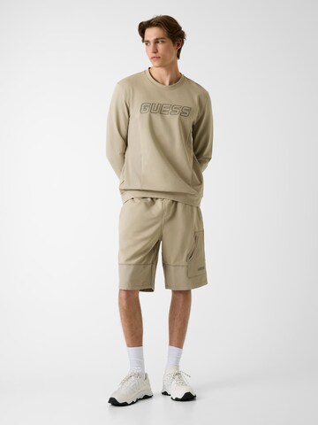 GUESS Loosefit Shorts in Beige