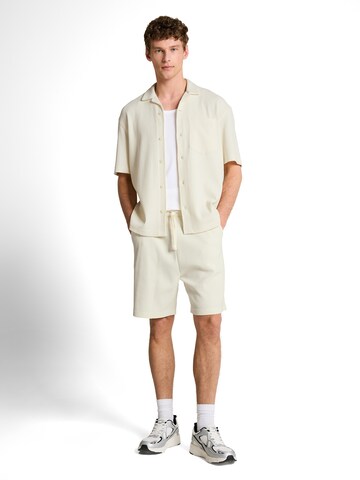 TOM TAILOR DENIM Comfort fit Button Up Shirt in White