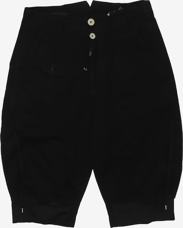 HIGH Shorts in M in Black: front