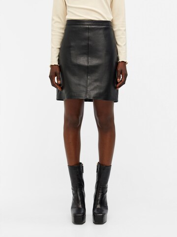 OBJECT Skirt 'Chloe' in Black: front