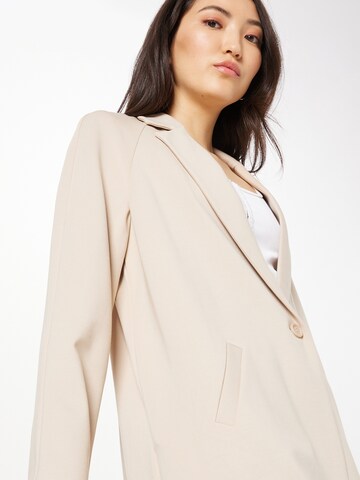 IMPERIAL Between-Seasons Coat in Beige