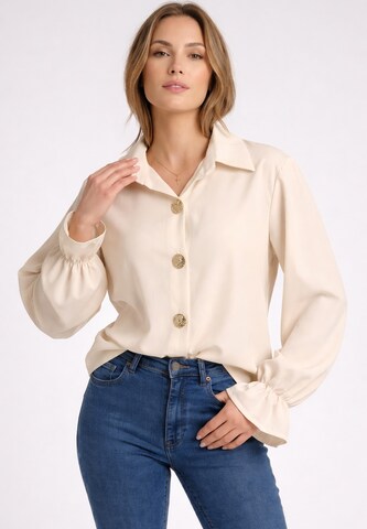 Elara Blouse in Beige: front