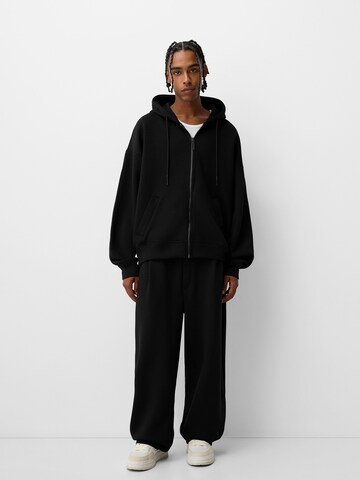 Bershka Sweatjacke in Schwarz