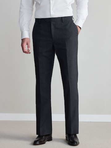 Next Обычный Плиссированные брюки 'Nova Fides' в Серый