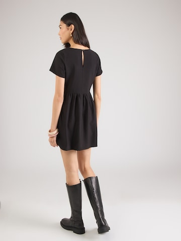 ABOUT YOU Šaty 'Sharli' - Čierna