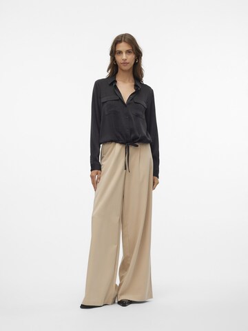 VERO MODA Bluse i sort