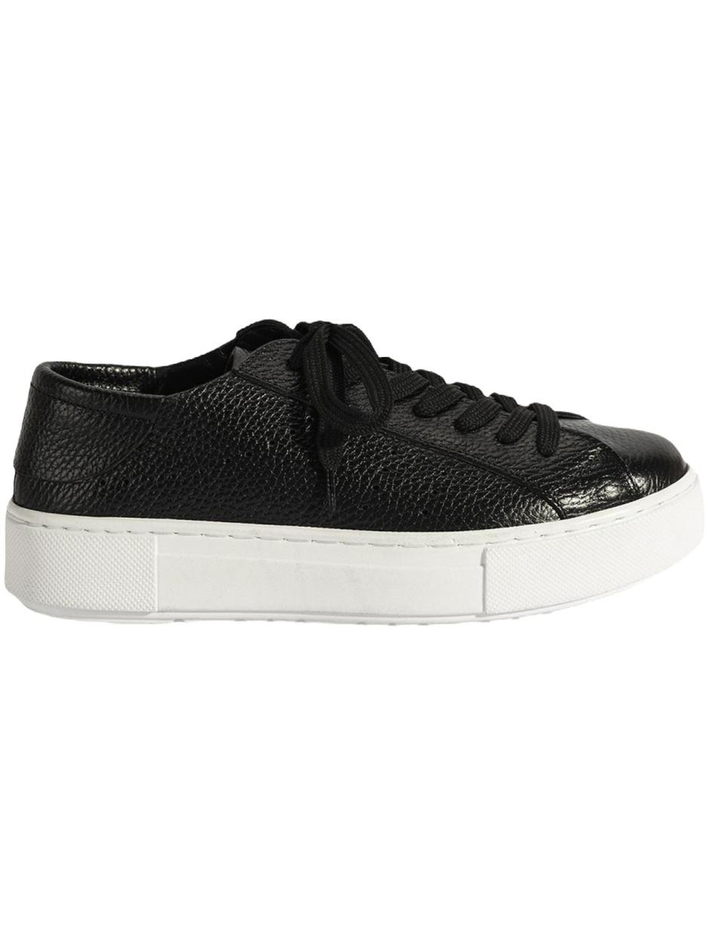 Desa Sneakers in Black: front