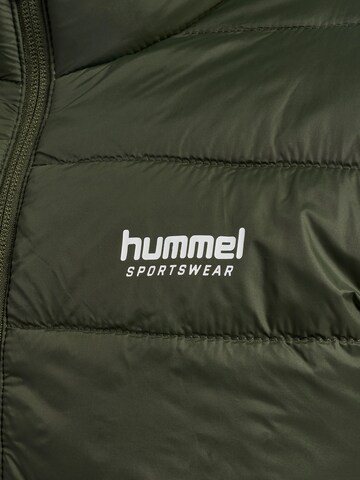 Hummel Übergangsjacke in Grün