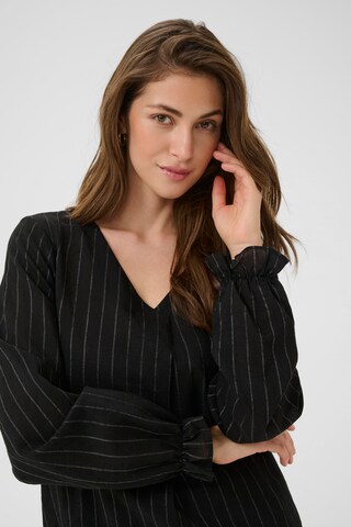 Cream Blouse 'Betina' in Zwart