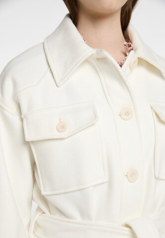 Veste mi-saison DreiMaster Vintage en blanc