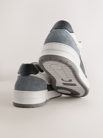 Next Σνίκερ χαμηλό σε γκρι