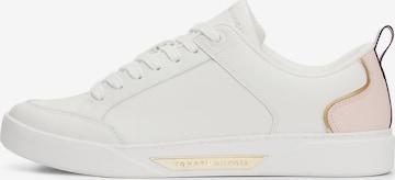 Baskets basses TOMMY HILFIGER en blanc : devant