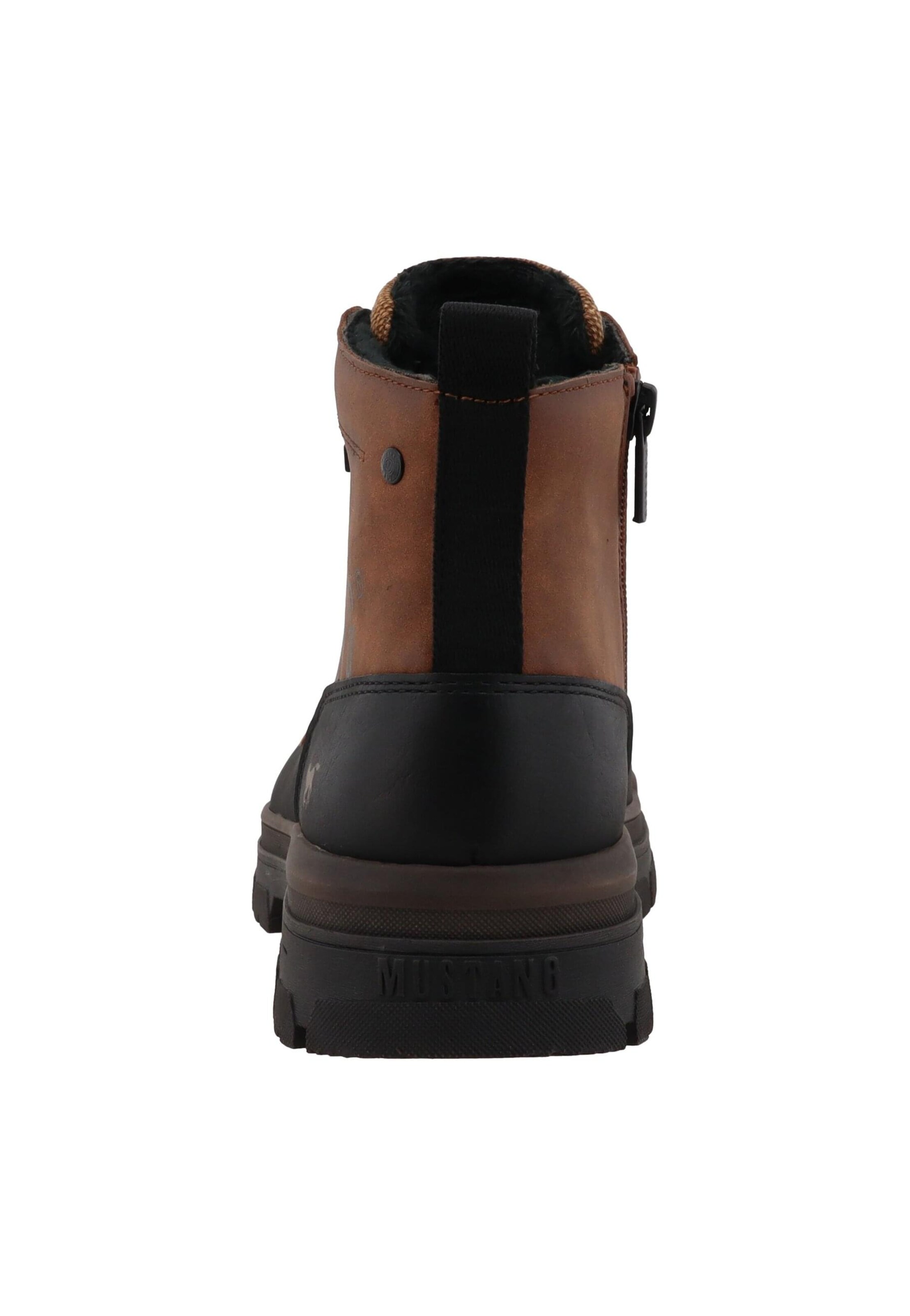 MUSTANG Ботинки на шнуровке 'Peppin' в Коричневый