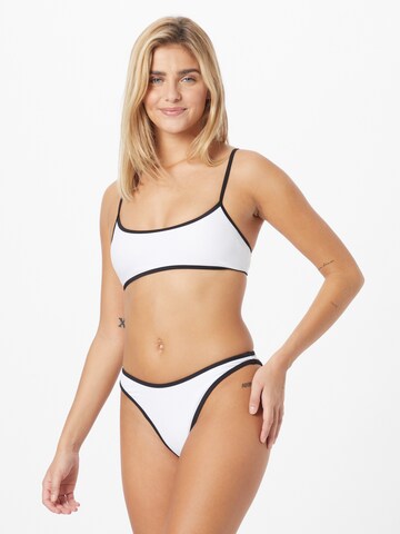 Nasty Gal Bralette Bikini in White: front