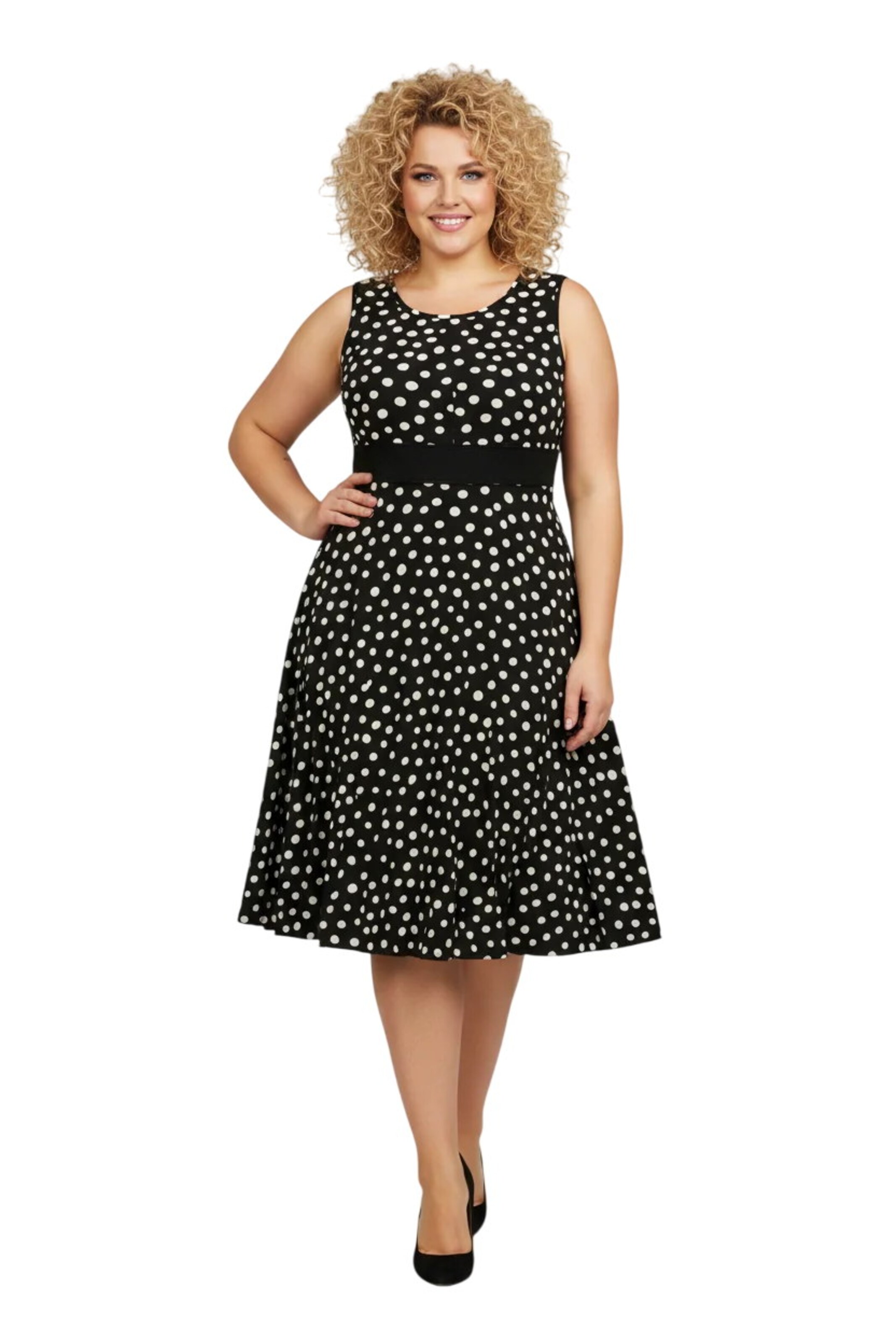 Shape Of You Dress in Black: front