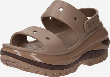 Sandales 'Classic Mega Crush' Crocs en marron : devant