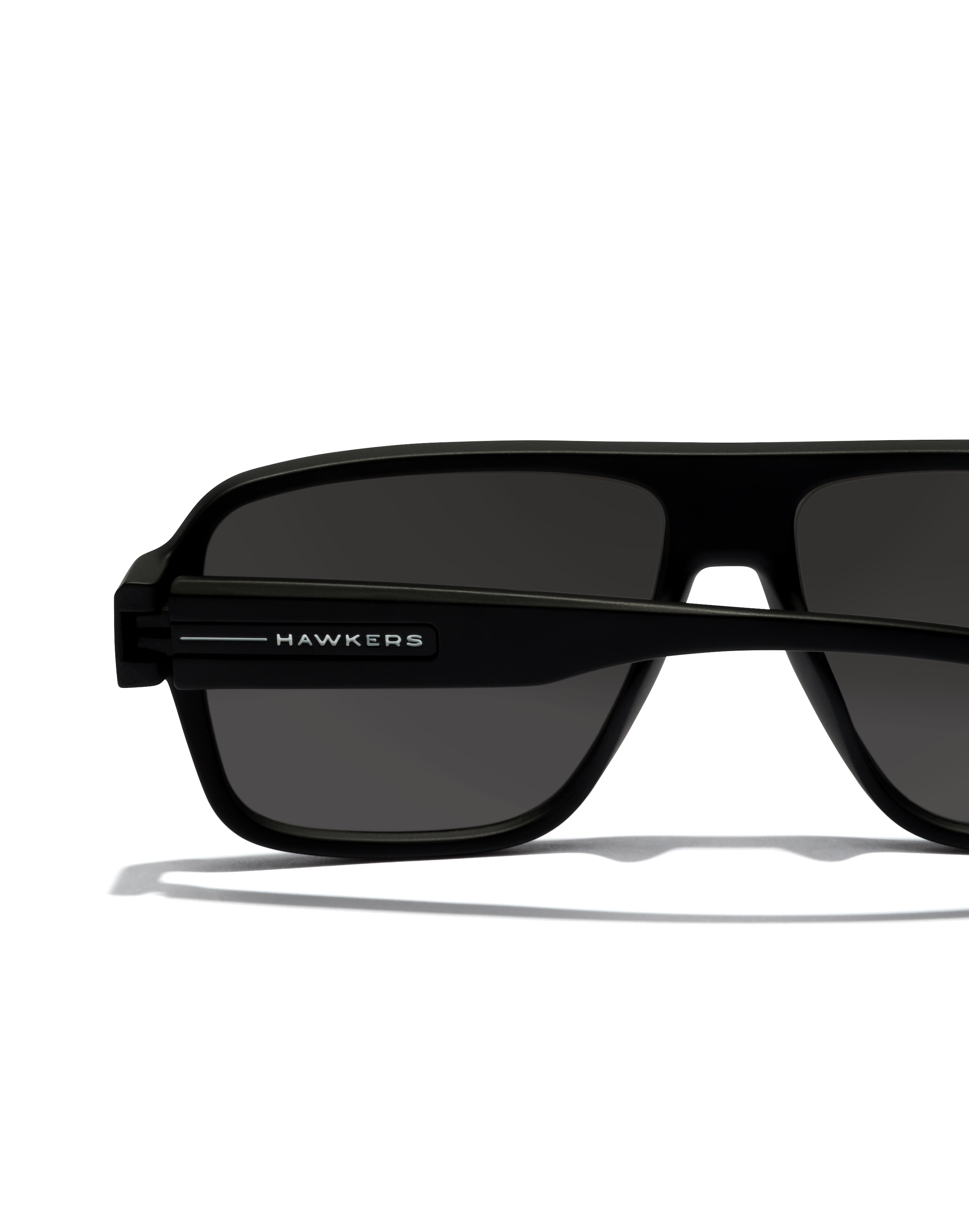 HAWKERS Sonnenbrille 'Parlay' in Schwarz