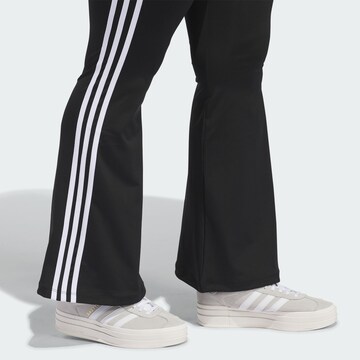 ADIDAS ORIGINALS Flared Leggings in Schwarz