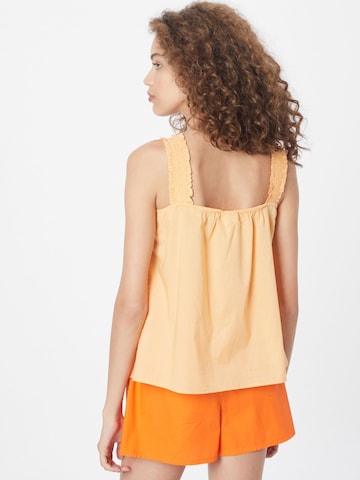 GAP Top in Orange