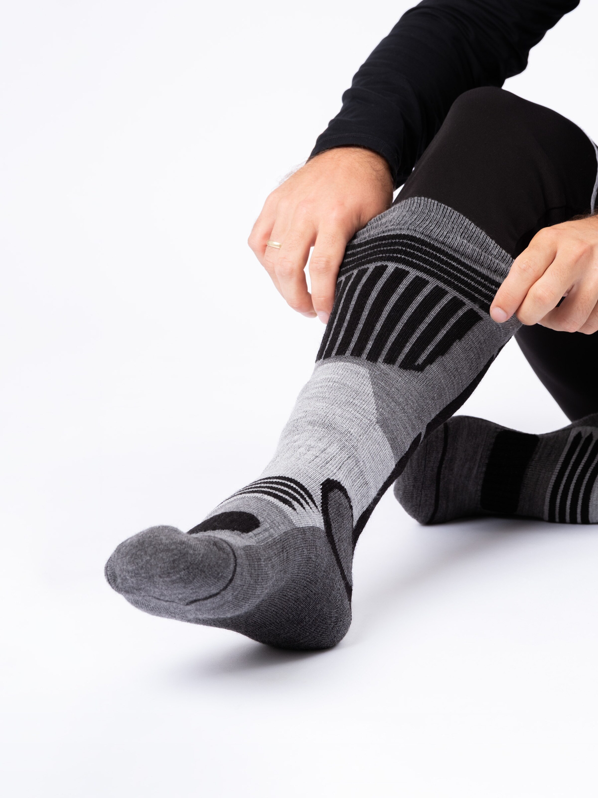 Occulto - Calcetines deportivos 'Ski Felix' en gris