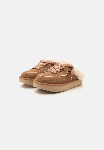 UGG Pantolette 'Lowmel' in Braun