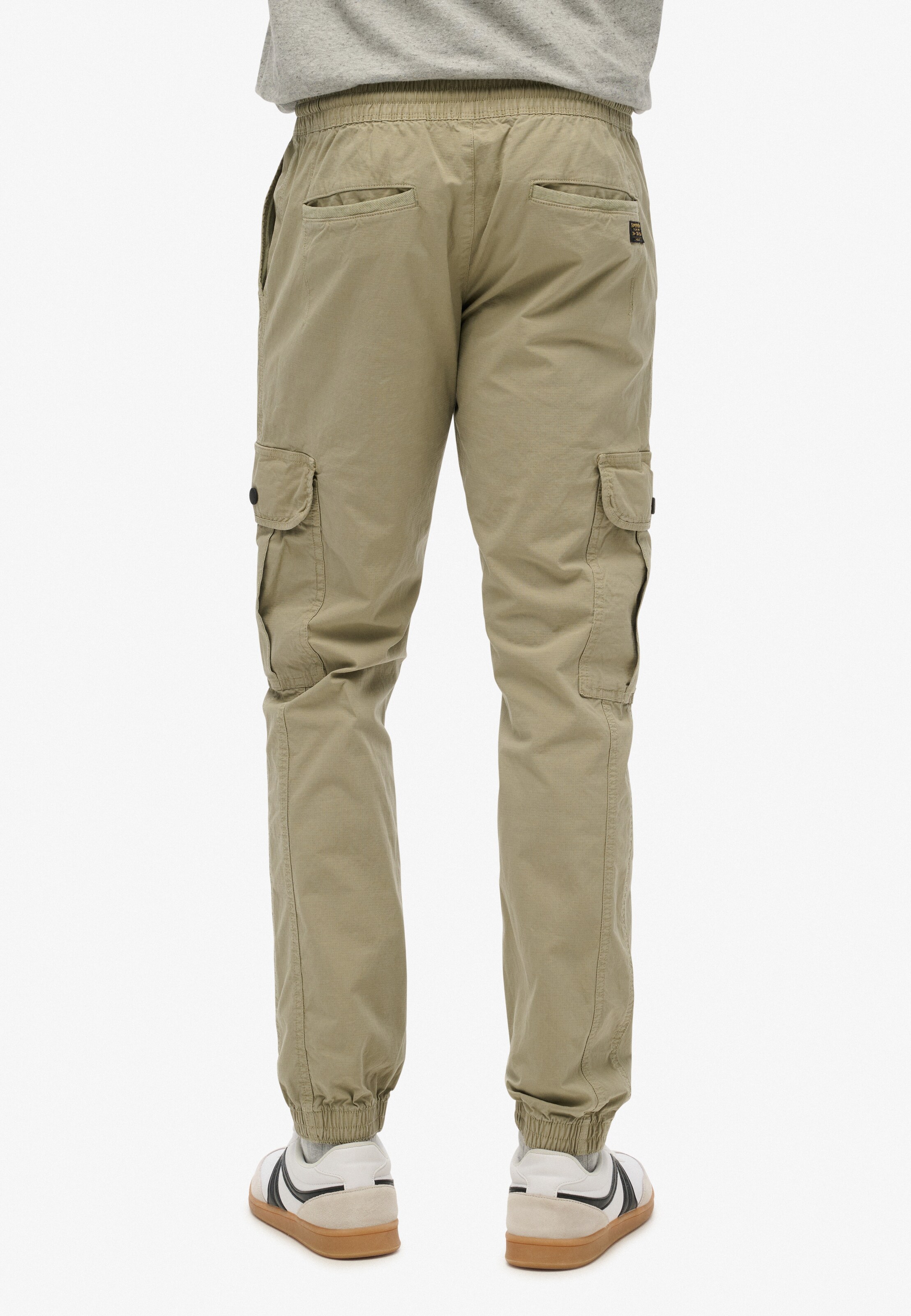 Superdry Tapered Cargo Pants 'Para' in Green