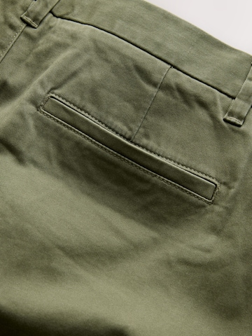 Regular Pantalon chino Next en vert