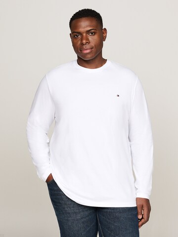 T-Shirt Tommy Hilfiger Big & Tall en blanc : devant