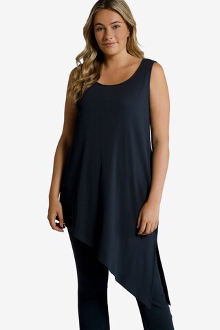 Ulla Popken Top in Black: front