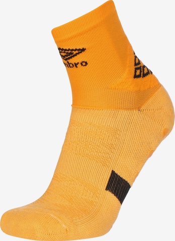 Chaussettes de sport UMBRO en jaune : devant