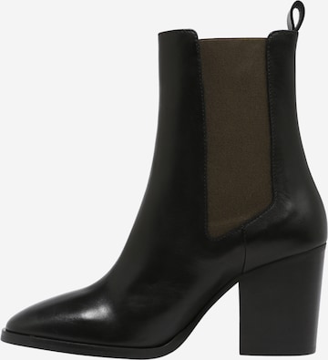 Karolina Kurkova Originals Chelsea Boots in Black