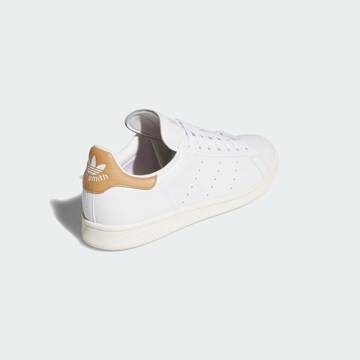 Chaussure de sport ADIDAS PERFORMANCE en blanc