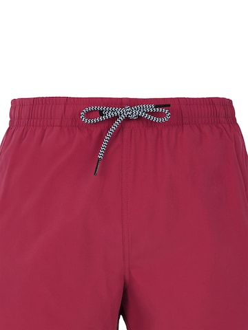 PROTEST Badeshorts 'PRTYESSINE' in Rot