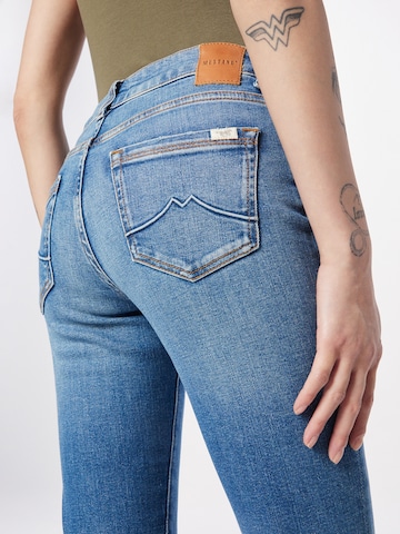 MUSTANG Slimfit Jeans 'Shelby' in Blauw
