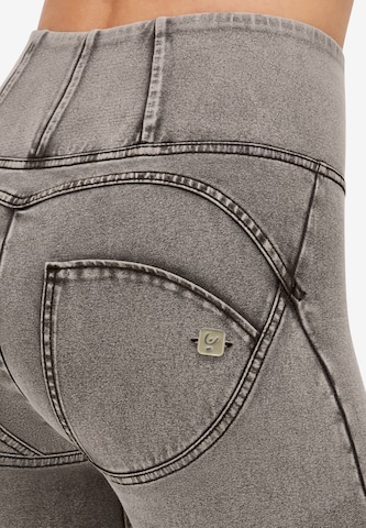 Freddy Skinny Jeggings in Grau