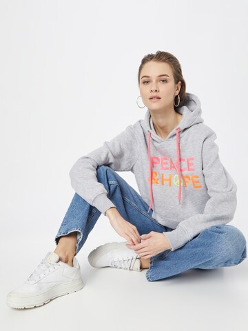 Zwillingsherz Sweatshirt 'Hanny' in Grau