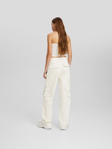 Bershka Loosefit Hose in Beige