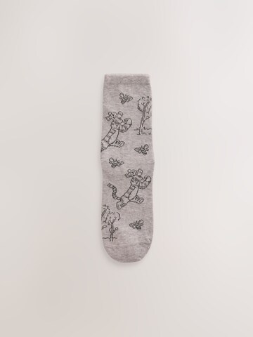 Next Sukat värissä beige