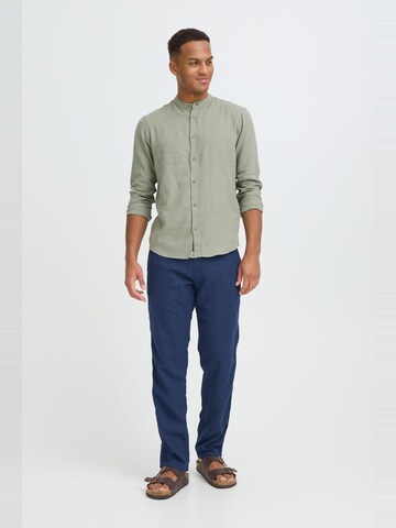BLEND Regular Chino ' BHLikan ' in Blauw: voorkant