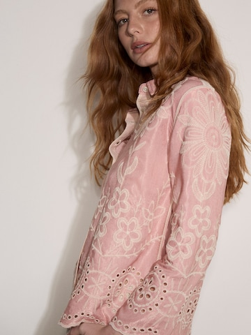 Apricot Floral Embroidered Blouse ' ' in Pink