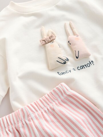 Next Set in Beige